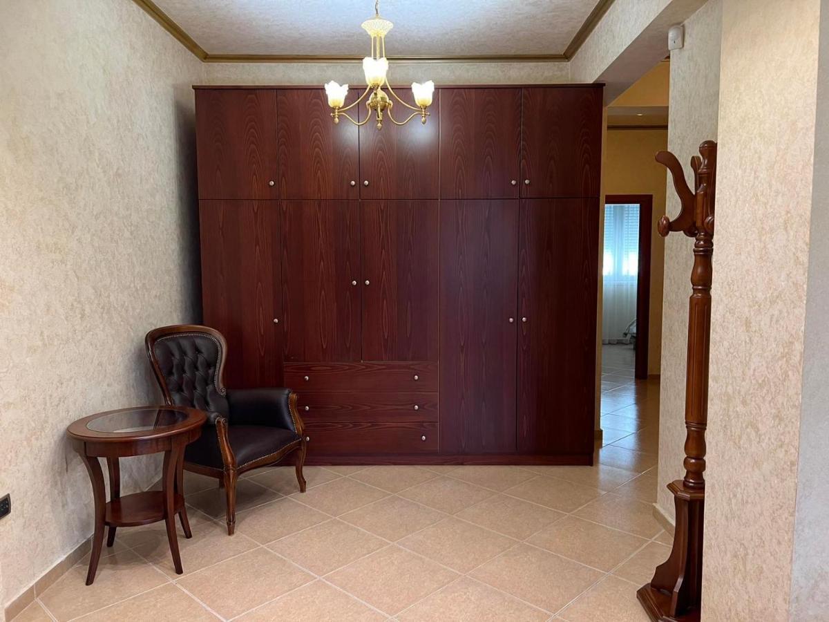 Sofia Apartments Thessaloniki Buitenkant foto