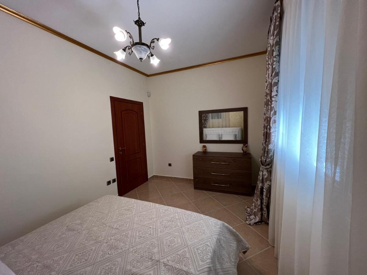 Sofia Apartments Thessaloniki Buitenkant foto